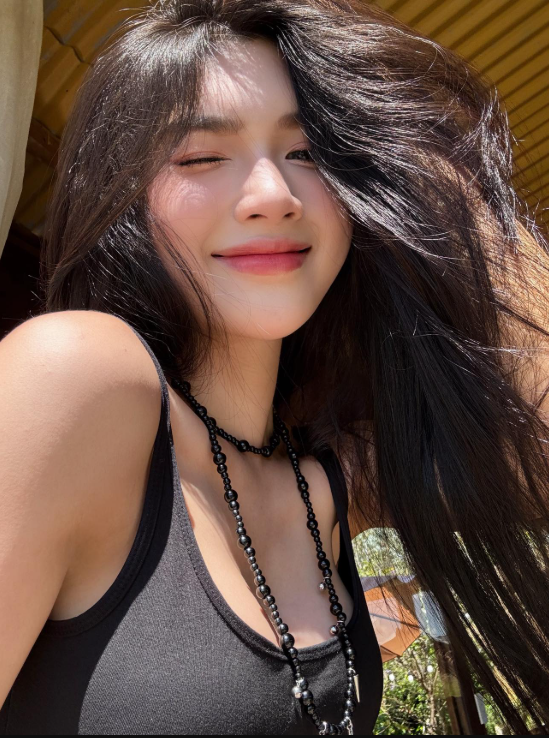 Linh Lan - Model