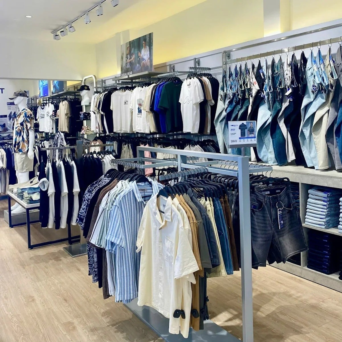 Quần jean ống suông ICONDENIM tối ưu cho vóc dáng nam Việt