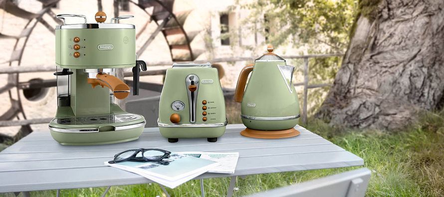 Ấm siêu tốc De longhi KBOV2001 nằm trong bộ sưu tập Icona Vintage