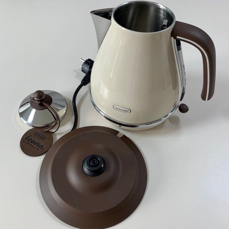 Ấm đun nước mini Delonghi KBOV2001 BG icona vintage
