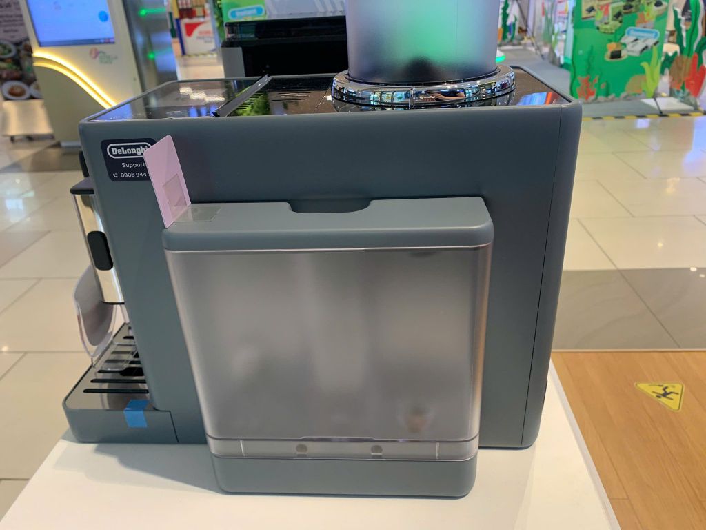 Bình nước máy pha cafe tự động Delonghi Exam440.55.G rivelia fully automatic coffee machine