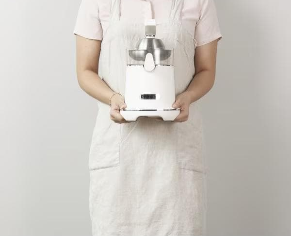 Máy ép cam cầm tay Hurom CJ B03 FWH