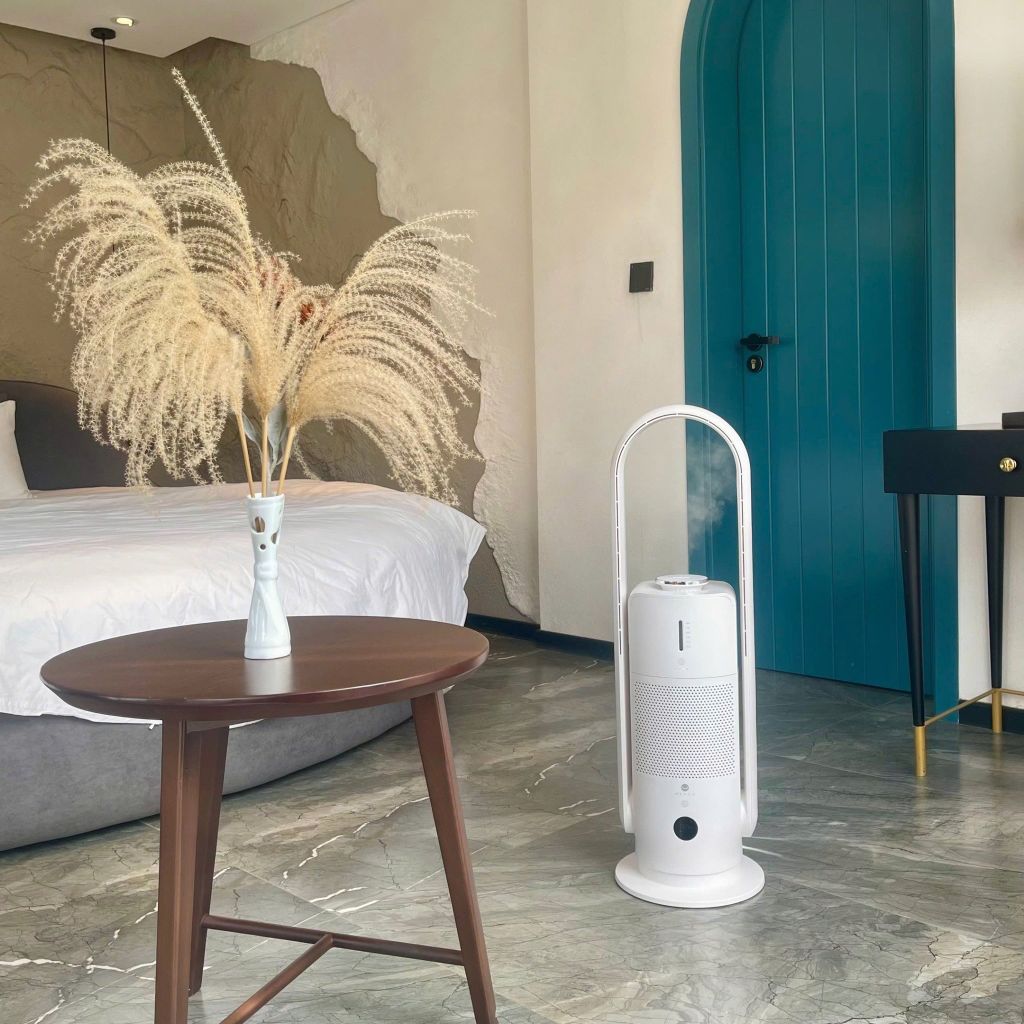 Quạt lọc không khí và khử khuẩn bù ẩm ULTTY CR 022