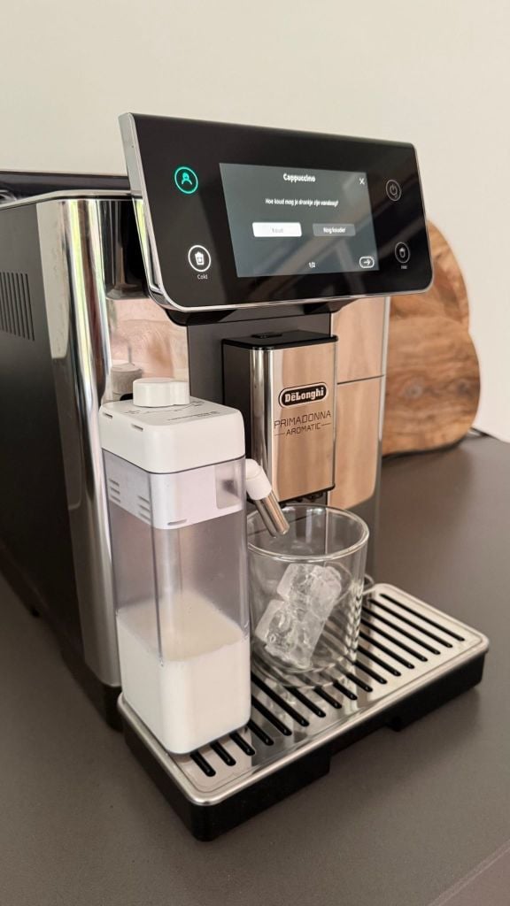 Delonghi PrimaDonna Aromatic ECAM 630 65 TSM