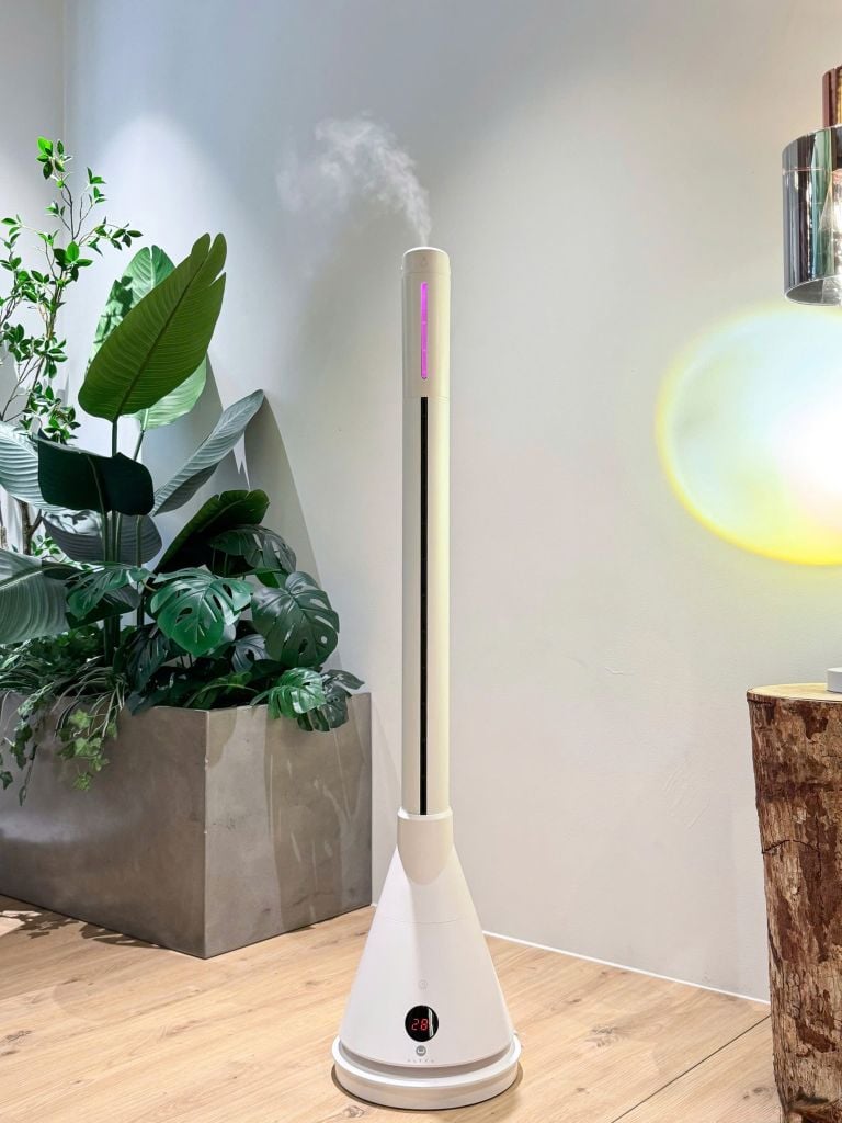 Quạt và sưởi bù ẩm U ULTTY SKJ CR018H M