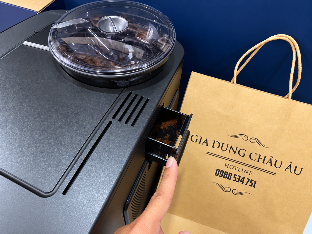 Ngăn chứa cà phê bột của máy pha cà phê rang xay Bosch TIS65621RW