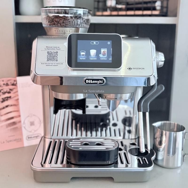 Máy pha cafe ngon nhất Delonghi La Specialista Touch EC9455 M có vòi lấy nước nóng riêng biệt