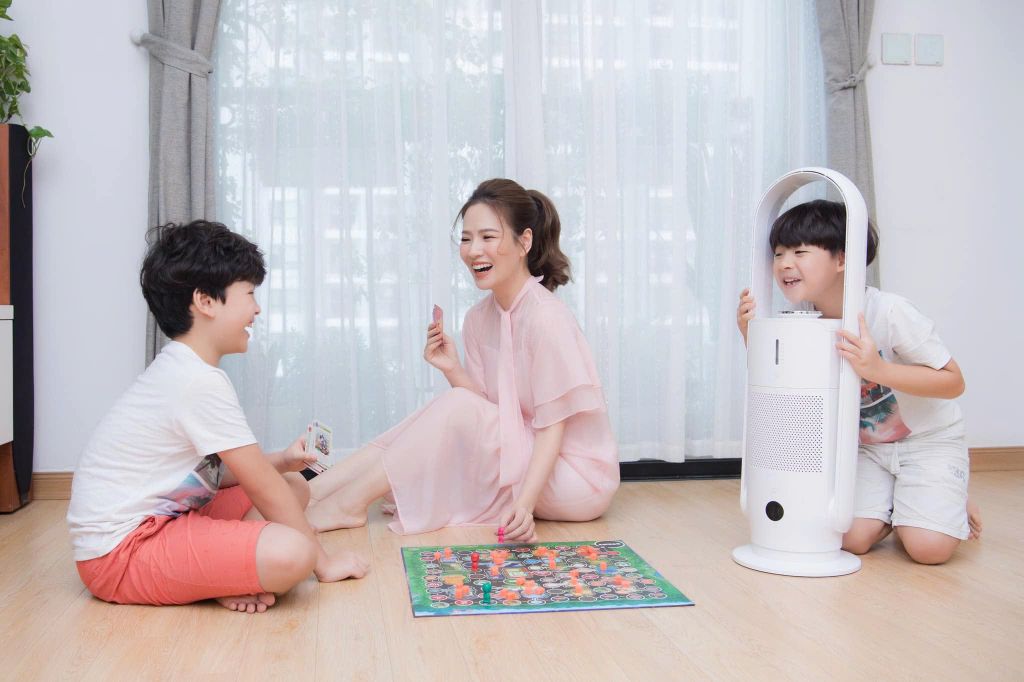 Quạt không cánh và khử khuẩn tạo ẩm Ultty SKJ CR022