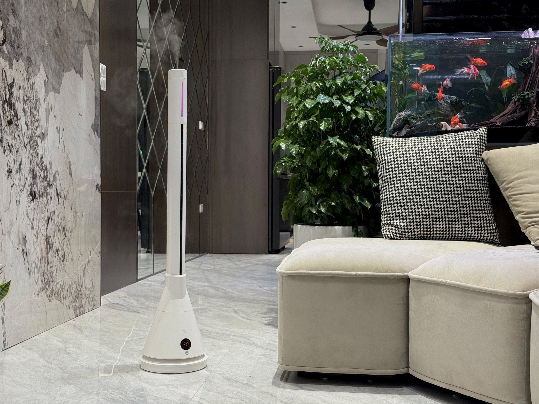 Máy sưởi gốm phòng ngủ ULTTY 018HM