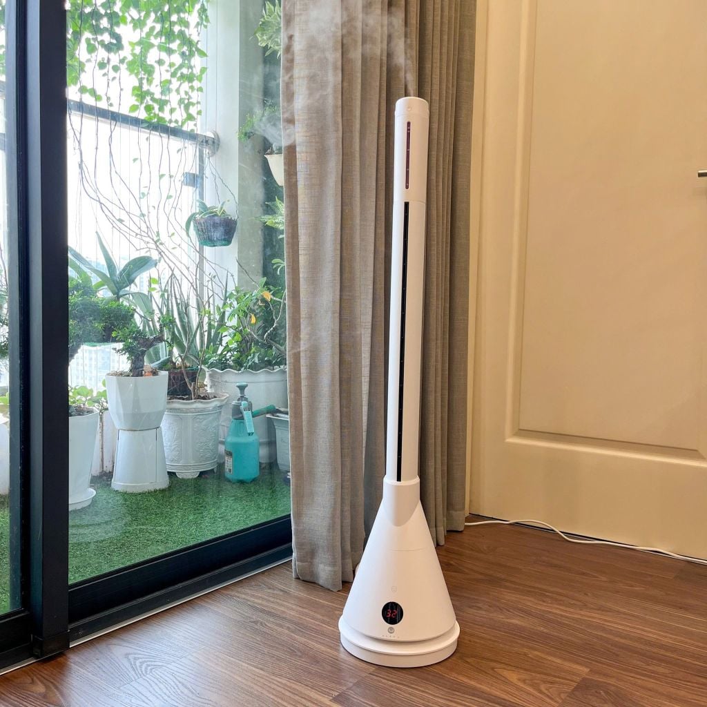 Quạt tháp sưởi ấm và làm mát Ultty SKJ-CR018H