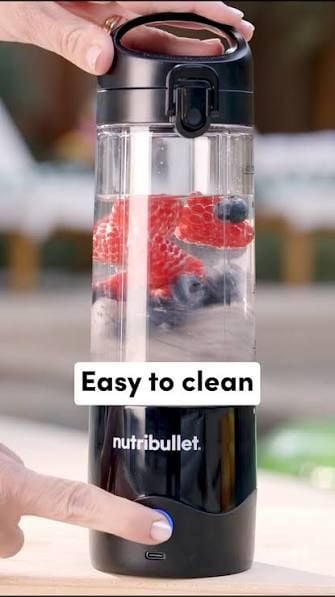 Máy xay sinh tố cầm tay Nutribullet blender NBP003B NBG 200 vệ sinh khá đơn giản