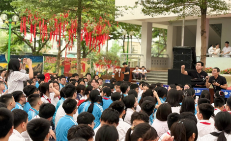 SÔI ĐỘNG KHÔNG KHÍ NGÀY HỘI NGÔN NGỮ