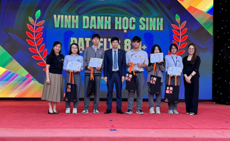 VINH DANH HỌC SINH ĐẠT THÀNH TÍCH IELTS, SAT XUẤT SẮC