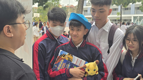 SIMPACE ĐỒNG HÀNH CÙNG HỌC SINH THPT PHÚC LỢI TẠI NGÀY HỘI TƯ VẤN - ĐỊNH HƯỚNG NGHỀ NGHIỆP