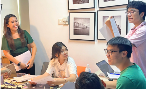 TỪ BỠ NGỠ ĐẾN THÍCH NGHI VỚI MÔI TRƯỜNG TIẾNG ANH CAO ĐỘ MÙA HÈ