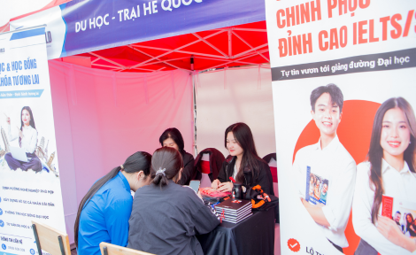 SIMPACE TẠI NGÀY HỘI TƯ VẤN - ĐỊNH HƯỚNG NGHỀ NGHIỆP TRƯỜNG THPT MARIE CURIE VĂN PHÚ