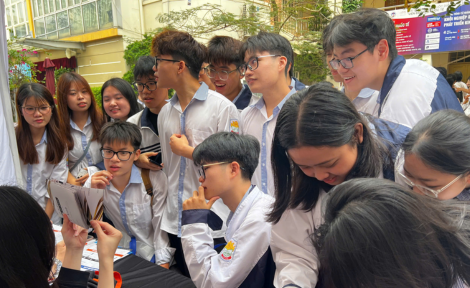 SIMPACE ĐỒNG HÀNH CÙNG HỌC SINH THPT KIM LIÊN TẠI NGÀY HỘI TƯ VẤN - ĐỊNH HƯỚNG NGHỀ NGHIỆP