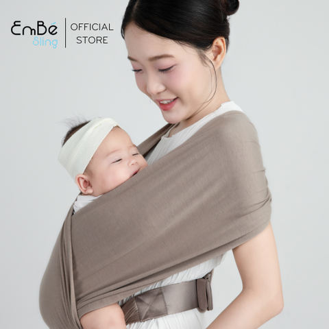 Nên cho trẻ sơ sinh ra ngoài khi nào? Lưu ý dành cho ba mẹ