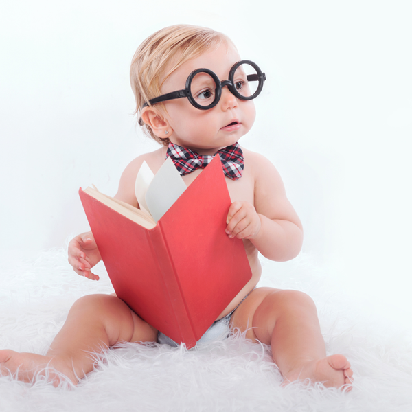 Những việc nhỏ giúp bé phát triển trí não tự nhiên (không cần đồ chơi đắt tiền)