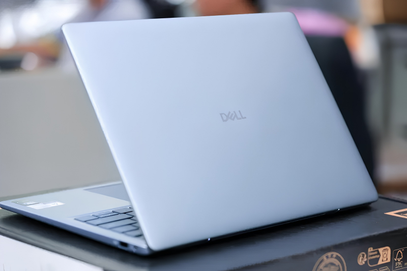 Dell 14 Plus DB14250–Hiệu năng đỉnh cao, sẵn sàng cho kỷ nguyên AI