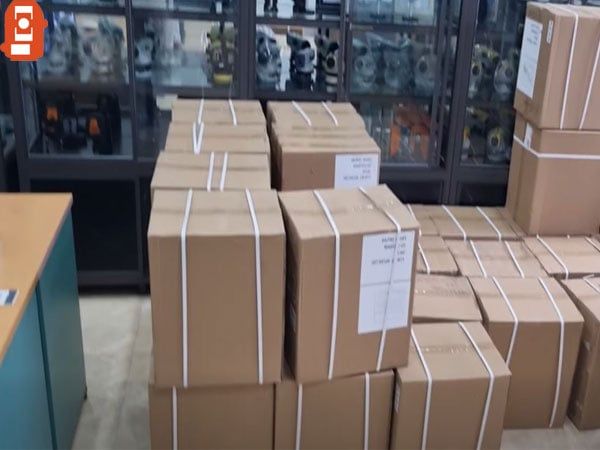 mua sỉ máy thuỷ bình