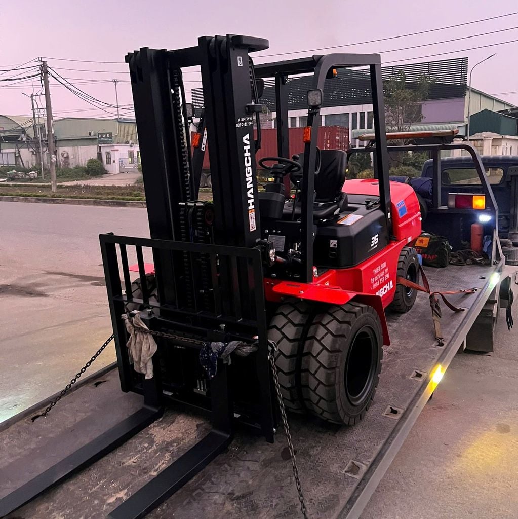 Xe Nâng Lốp Kép 1–5 Tấn Hangcha – 4 Lốp Trước, Ổn Định Mọi Địa Hình