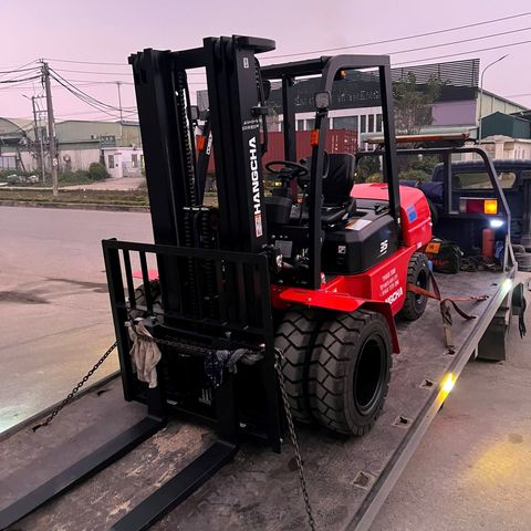 Xe Nâng Lốp Kép 1–5 Tấn Hangcha – 4 Lốp Trước, Ổn Định Mọi Địa Hình