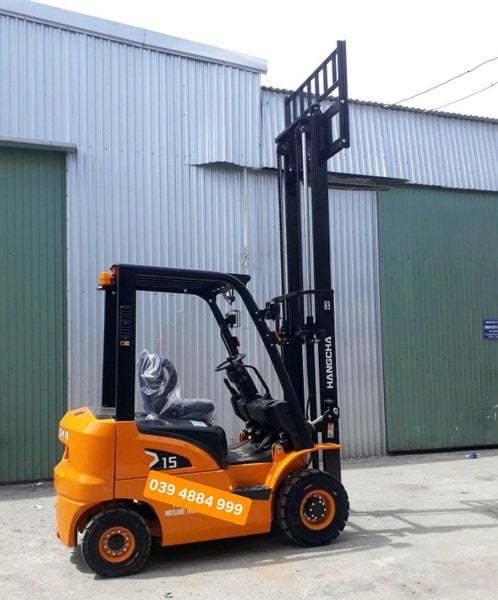 Xe Nâng Dầu 1.5 Tấn Dòng X Hangcha – Dòng Cao Cấp, Bền Bỉ, Vận Hành Ổn Định Giá Mềm