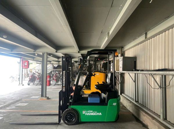 Xe Nâng Điện 1 Tấn 3 Bánh Dòng X Hangcha  Nhỏ Gọn – Linh Hoạt – Hiệu Quả Cao Mới 100% Chất Lượng