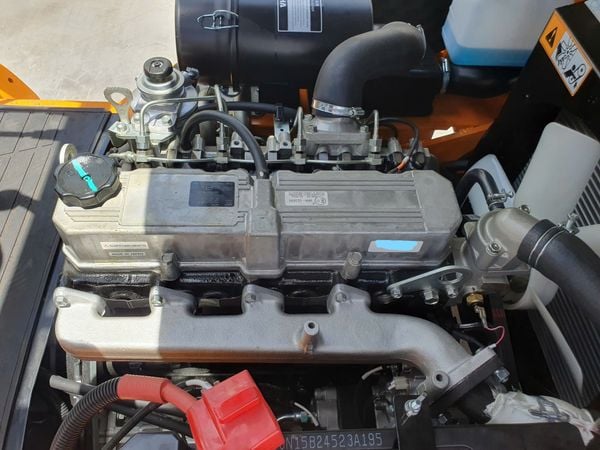 Xe Nâng Dầu 3 Tấn Động Cơ Mitsubishi S4S Hangcha CPCD30-XRW55F Hiệu Quả