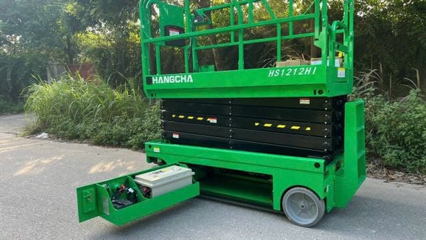 Giá Tốt Xe Nâng Người 12m – Lựa Chọn BÁN CHẠY NHẤT Hiện Nay