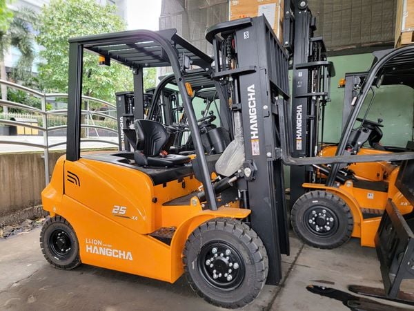 xe điện 2.5 tấn hangcha