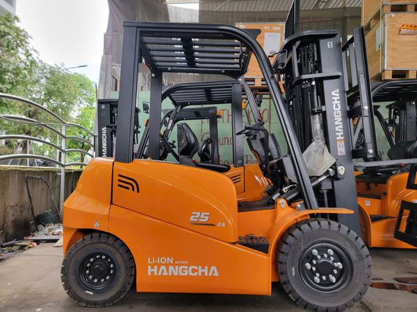 xe điện pin Lithium 2.5 tấn