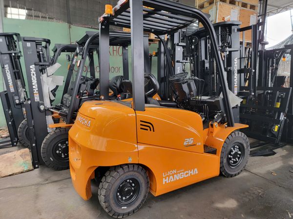 xe nâng điện 2.5 tấn hangcha giá tốt