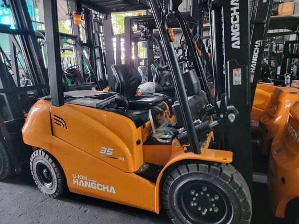 xe nâng điện 3.5 tấn pin lithium