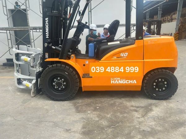 Xe Nâng Điện Lithium 4 Tấn Dòng XE Hangcha  Pin Lithium Bảo Hành 6 Năm