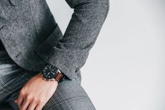 7 Cách Chọn & Phối Đồng Hồ Vintage Nam Tinh Tế Chuẩn Phong Cách