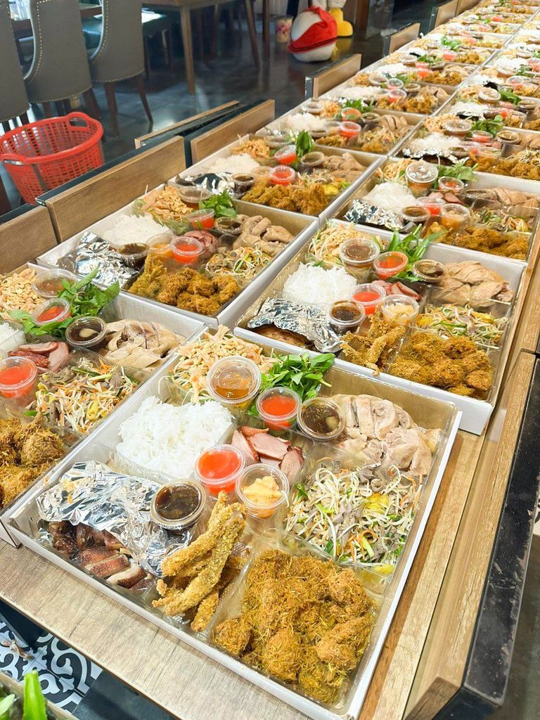 SET MANG VỀ TIỆN LỢI – GIẢI PHÁP HOÀN HẢO CHO NHỮNG BỮA ĂN TẠI NHÀ