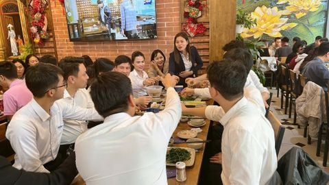 Gợi Ý Những Dịp Nên Cùng Bạn Bè Ghé Vịt 34