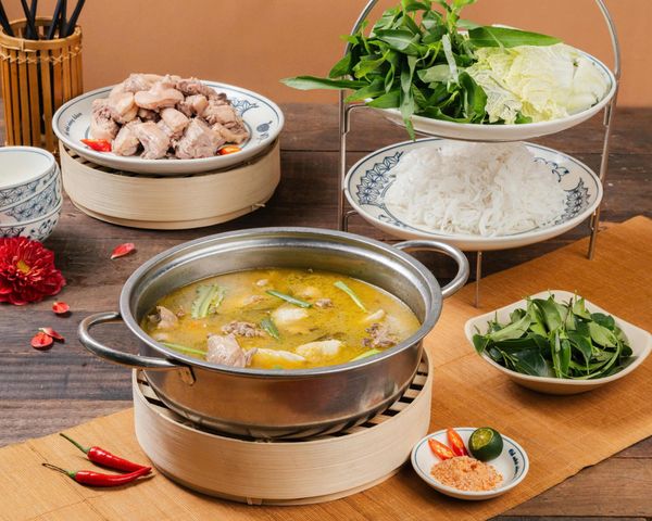 LẨU VỊT LÁ GIANG – HƯƠNG VỊ CHUA THANH GÂY THƯƠNG NHỚ TẠI VỊT 34