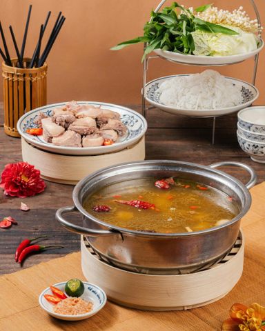 LẨU VỊT TRƯỜNG THỌ – MÓN LẨU ĐỘC ĐÁO GỬI TRỌN Ý NGHĨA SUM VẦY TẠI VỊT 34