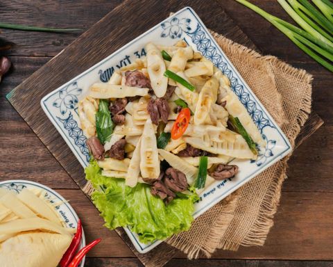 TIM VỊT XÀO MĂNG TRÚC – MÓN NGON GIÒN NGỌT ĐẬM ĐÀ TẠI VỊT 34