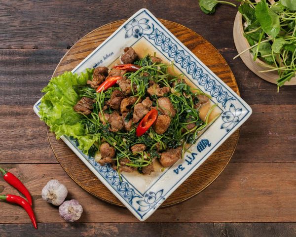 MỘT BỮA NHẬU NGON KHÔNG CHỈ NẰM Ở MÓN ĂN