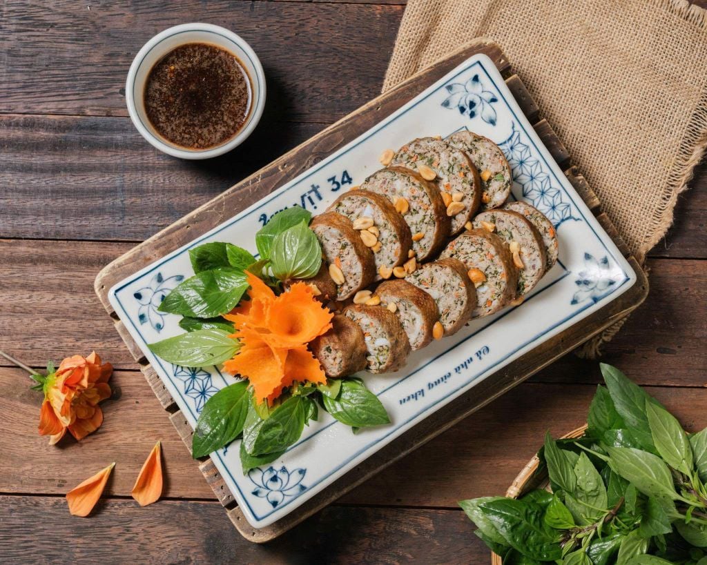 DỒI SỤN CỔ VỊT – MÓN KHAI VỊ GIÒN SẦN SẬT CHINH PHỤC THỰC KHÁCH TẠI VỊT 34