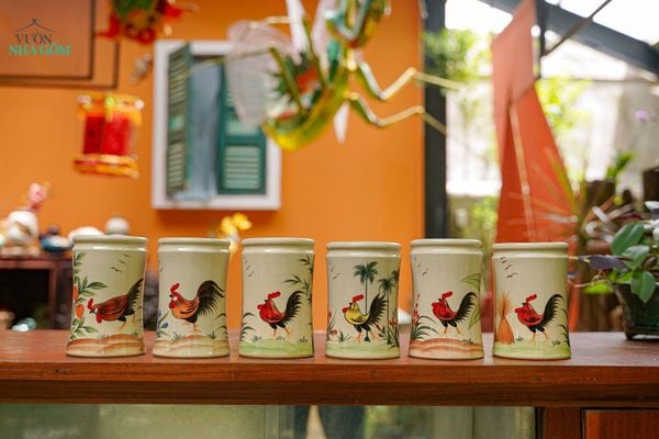 BST Ống đũa vẽ gà – Nét dân gian trong gian bếp Việt