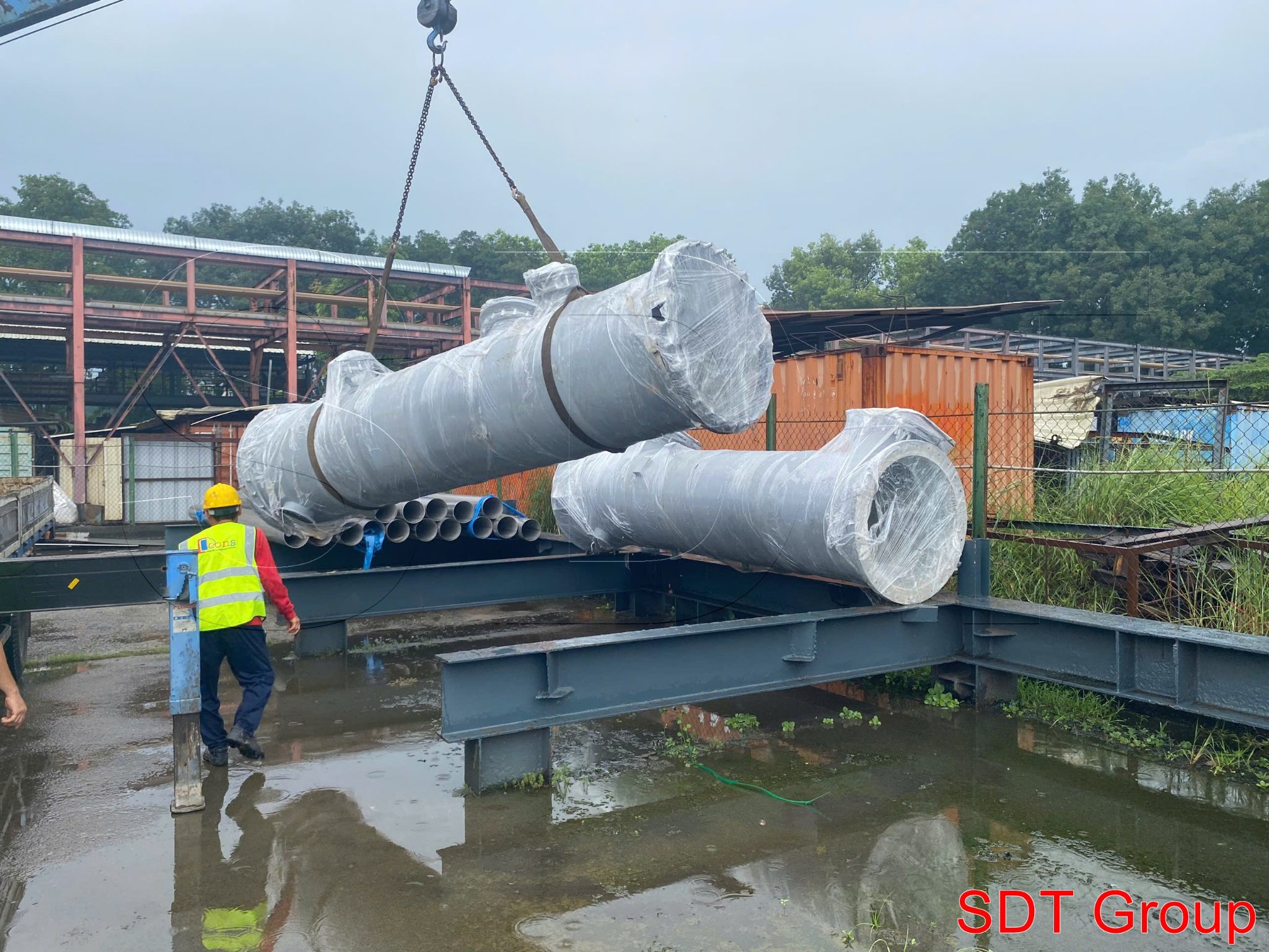 SDT Group - Tháp kỹ thuật phủ FRP & lót ECTFE cao cấp | Gia công nhanh, chuẩn kỹ thuật