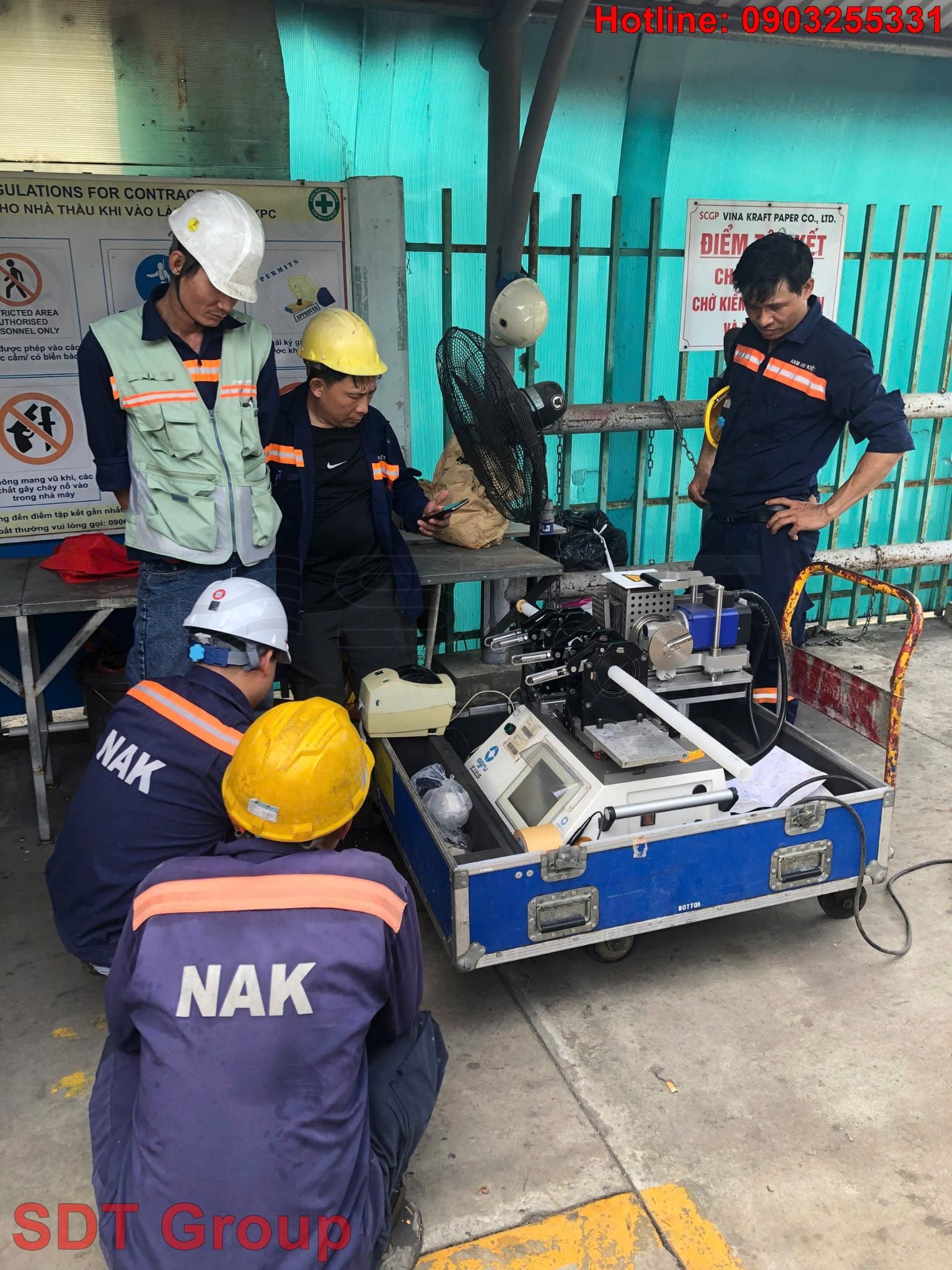 Bàn giao máy hàn nhựa & chuyển giao kỹ thuật tại nhà máy hóa chất
