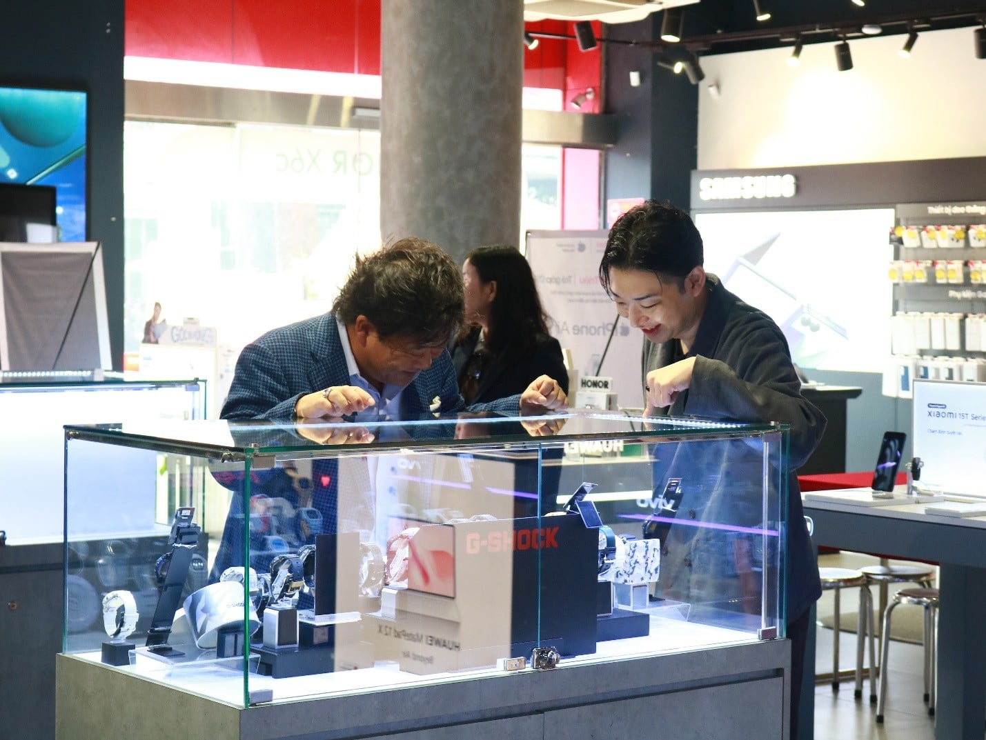 ANH KHUÊ WATCH ĐÓN TIẾP ĐẠI DIỆN CASIO NHẬT BẢN