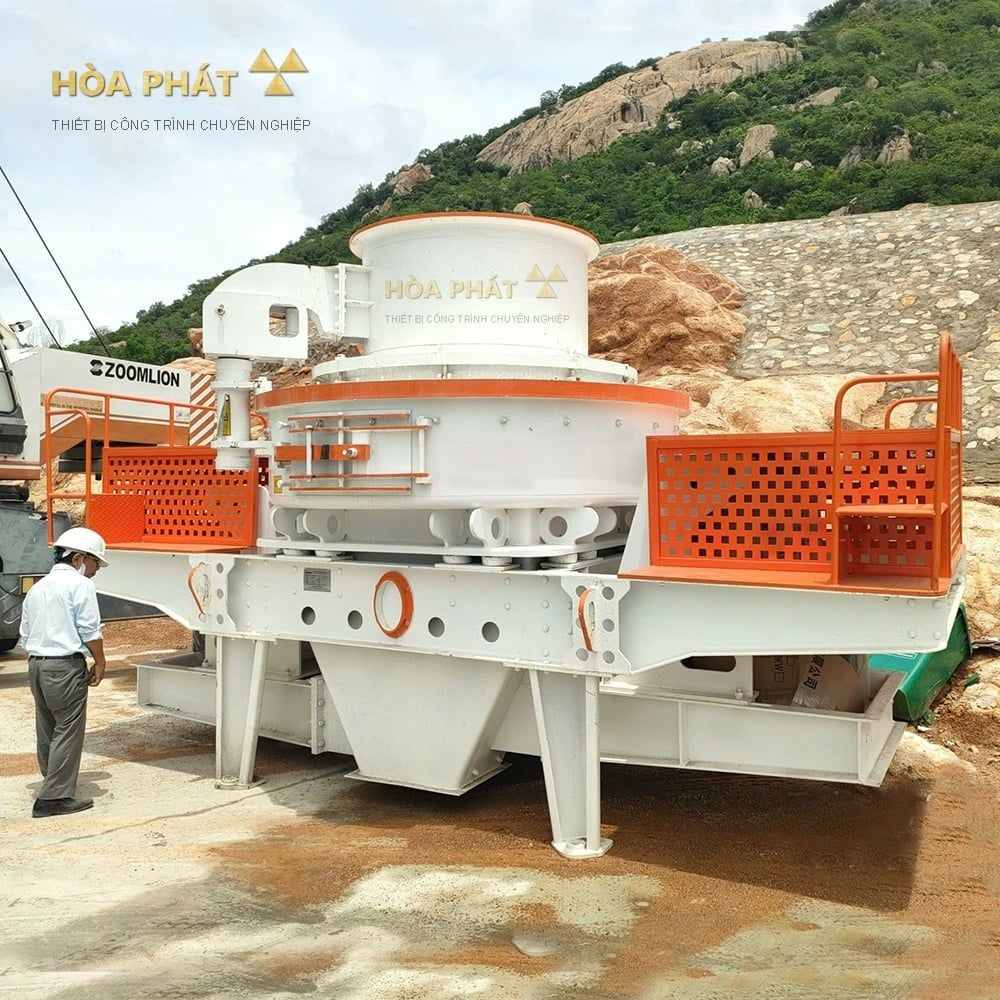 MÁY NGHIỀN ĐÁ MÁY NGHIỀN CÁT NHÂN TẠO HÒA PHÁT