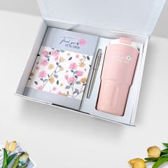 Gợi Ý 5 Set Quà Cảm Ơn Thầy Cô Ý Nghĩa & Thiết Thực